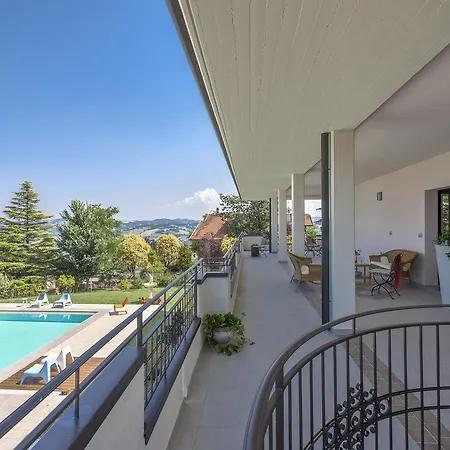 Apartmanhotel Il Panorama *